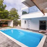 Hébergement de vacances Vlahov Ii *