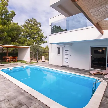 Holiday home Vlahov Ii *